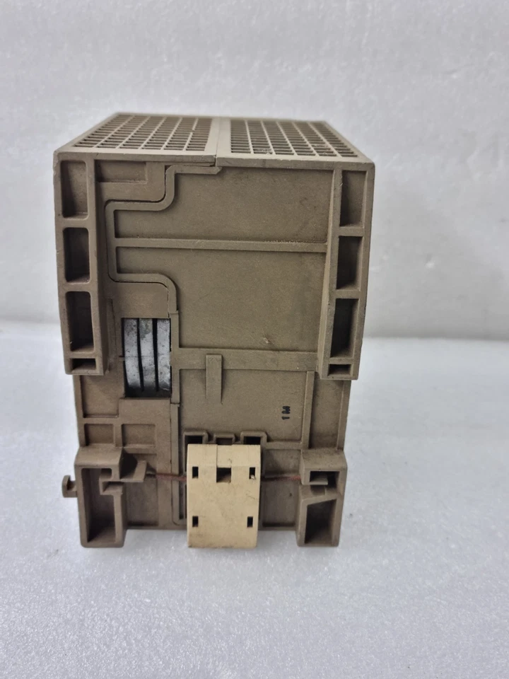 SIEMENS SIMATIC S5-100U CPU 100 6ES5100-8MA02 (ERROR)